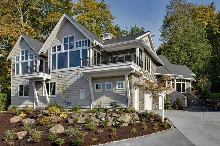 Three-storey custom home at Eagle Shores, Lot 3, Lake Sammamish